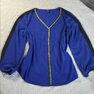 Style & Co. Blue Puff Sleeve Graphic Blouse